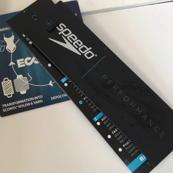 SPEEDO Swimsuit Performance Race 11 NWT - Picture 3 of 8